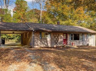 1532 W Harrison St, Reidsville, NC 27320