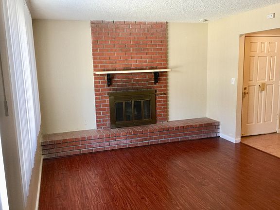2nd image of 1223 W McKinley Ave APT 1