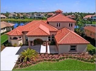 7527 Tori Way, Lakewood Ranch, FL 34202