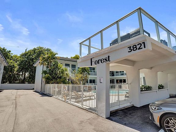 5th image of 3821 N Ocean Blvd #Id1585670p