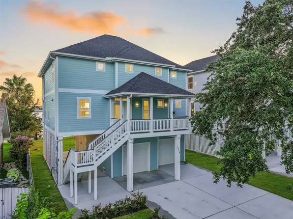 1519 Bayou Shore Dr, Galveston, TX 77551
