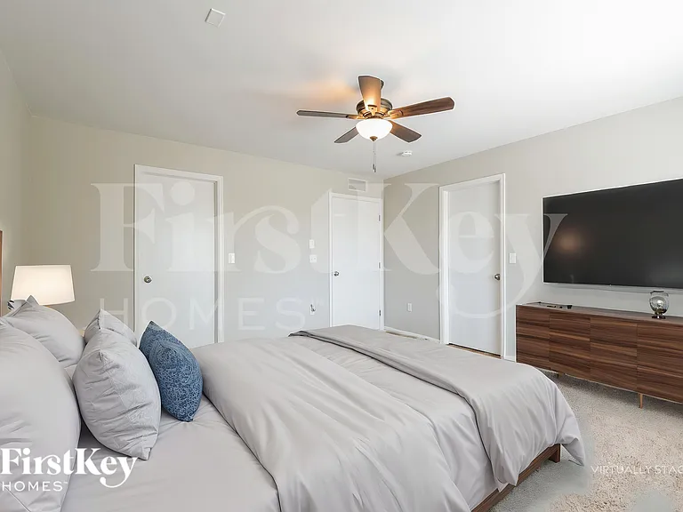 5592 Jebel Ct — Photo 11