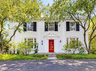 168 Vendome Rd, Grosse Pointe Farms, MI 48236