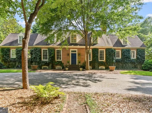 1885 Lake Warner Rd, Gainesville, GA 30501