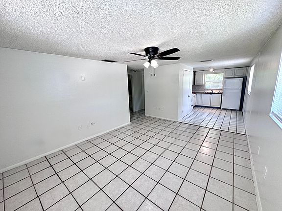 5th image of 5011 20th Street Ct E