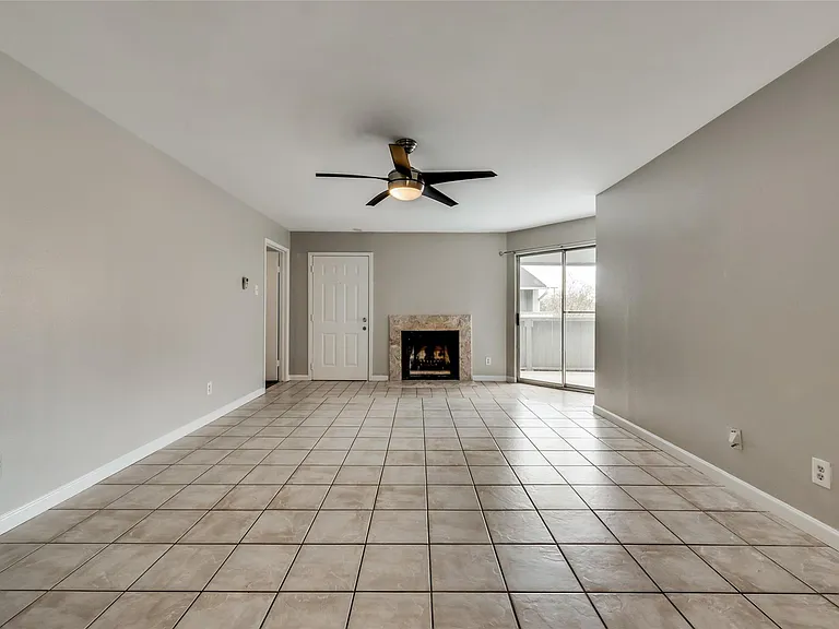 8787 Brae Acres Rd #406 — Photo 2