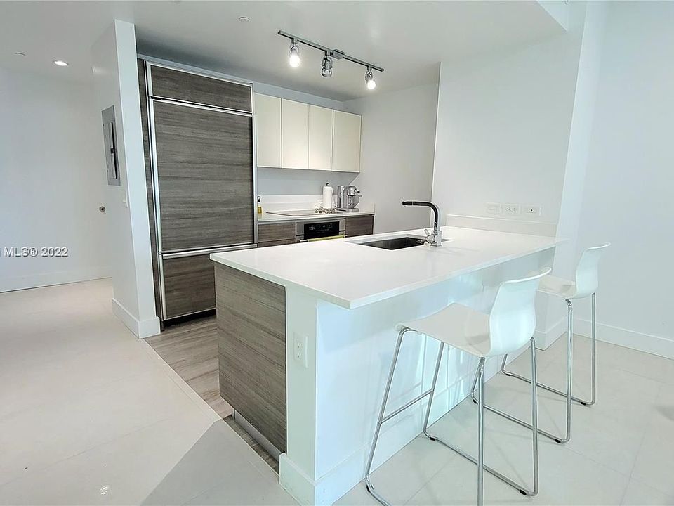 1st image of 1100 S Miami Ave APT 702
