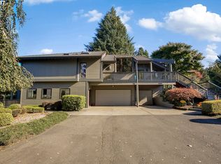 1307 NE Golf Court Rd, Portland, OR 97211