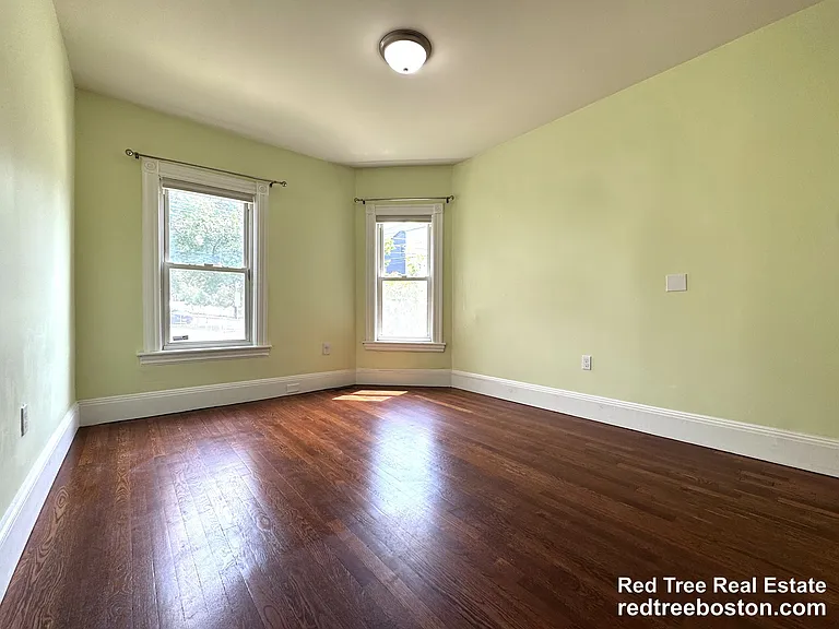 71 Winchester St #1 — Photo 9
