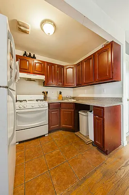 Rented by Keller Williams NYC | media 11