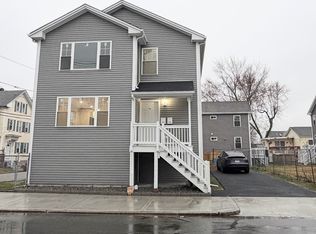 716 Potters Ave #1, Providence, RI 02907