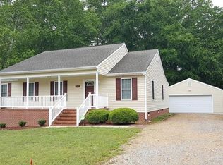 24504 River View Dr, North Dinwiddie, VA 23803