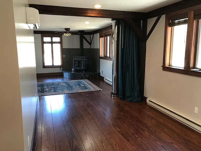 120 Meadow Rd — Photo 4