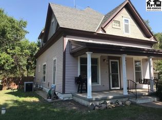 202 S Algona St, Arlington, KS 67514