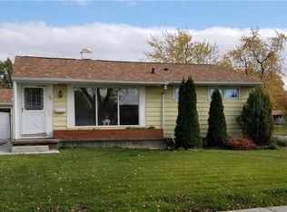 33 Howard Ln, Tonawanda, NY 14150