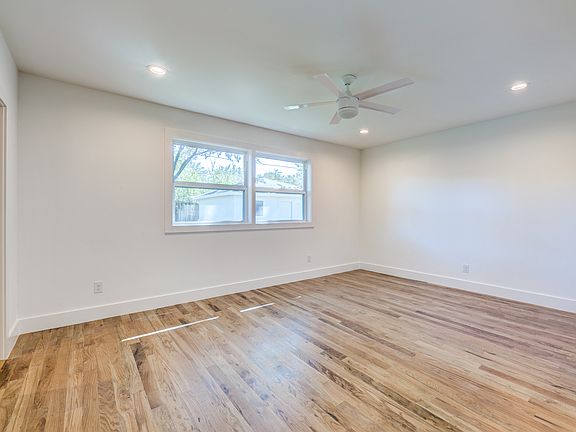 4th image of 3930 Clear Cove Ln