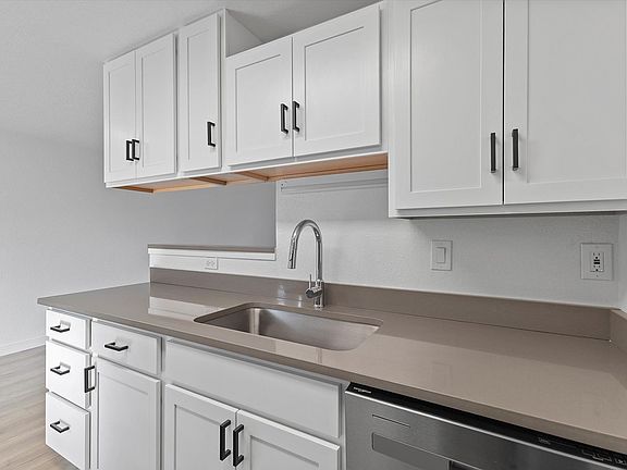 4th image of 12247 NW Cornell Rd APT 101