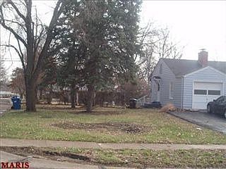 3rd image of 202 Frost Ave