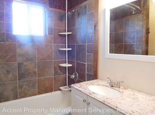 16851 Newton Pl, Tulsa, OK 74116