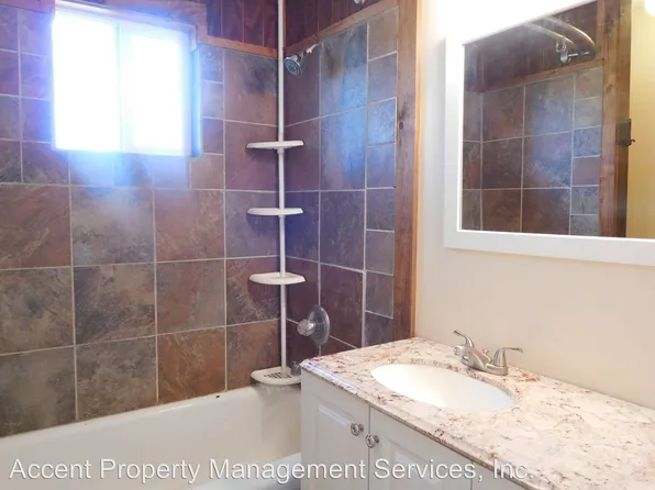 16851 Newton Pl, Tulsa, OK 74116