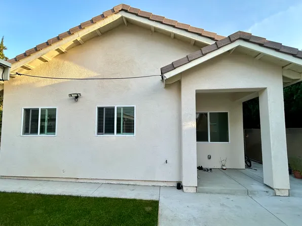 9970 Currant Ave #A, Fountain Valley, CA 92708
