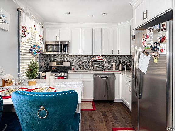 5th image of 312 Richbell #C4