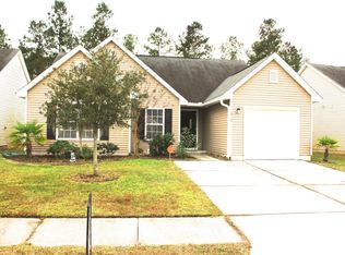219 Avonshire Dr, Summerville, SC 29483