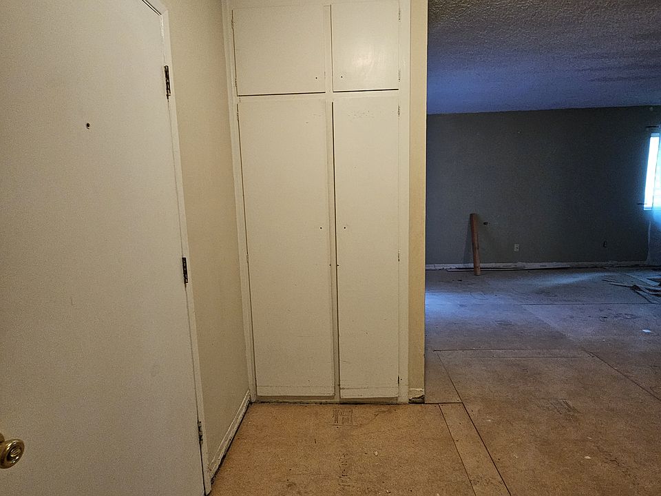 Entry storage closet. *Currently being remodeled*