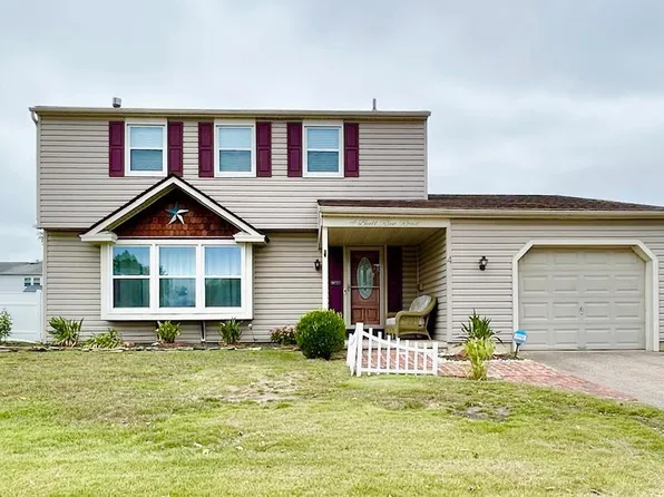 4 Bull Run Rd, Laurel Springs, NJ 08021