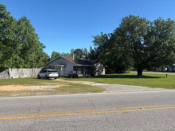 3rd image of 1591 Hubert Pierce Rd