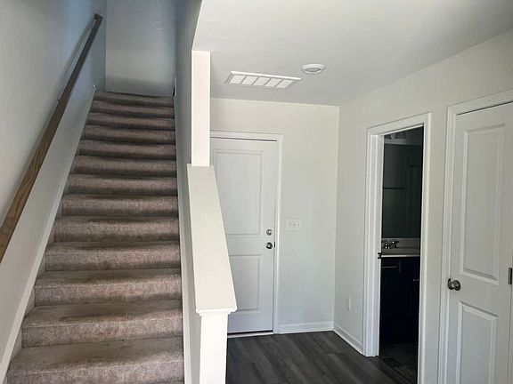 3rd image of 6027 Kayton St