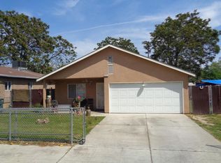 2247 S Nicholas Ave, Fresno, CA