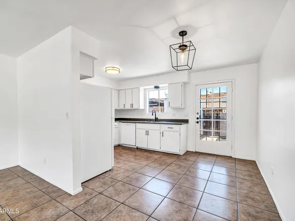 2617 W HAZELWOOD Street, Phoenix, AZ 85017