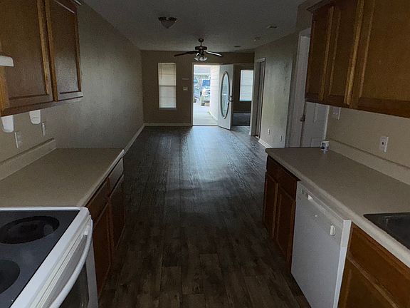 3rd image of 5488 Quail Creek Cir
