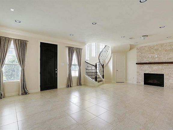 2nd image of 13430 Preston Cliff Ct