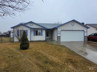 2820 Raccoon Ct, Nampa, ID 83687
