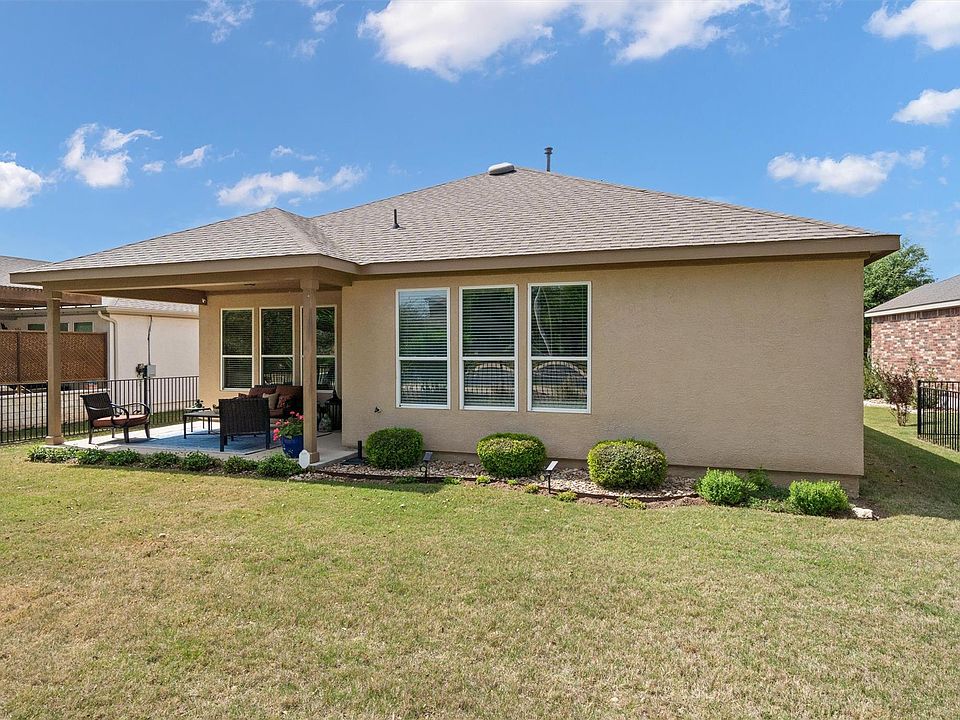 32nd image of 818 Haystack Creek Trl