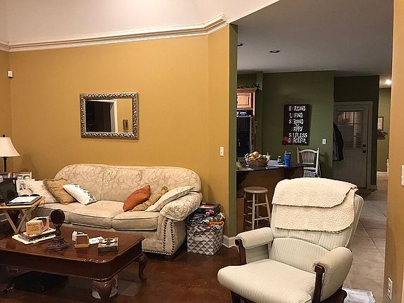 Living Room /Kitchen area