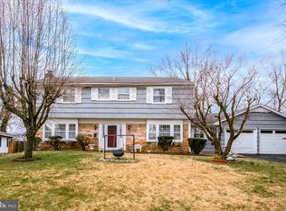 26 Twilight Ln, Willingboro, NJ 08046
