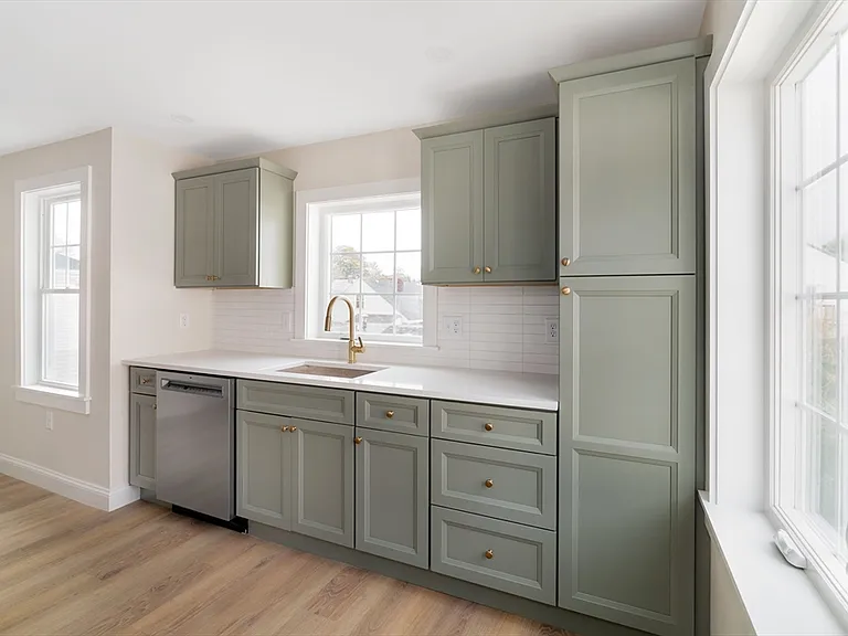 121 Fayette St #B — Photo 5