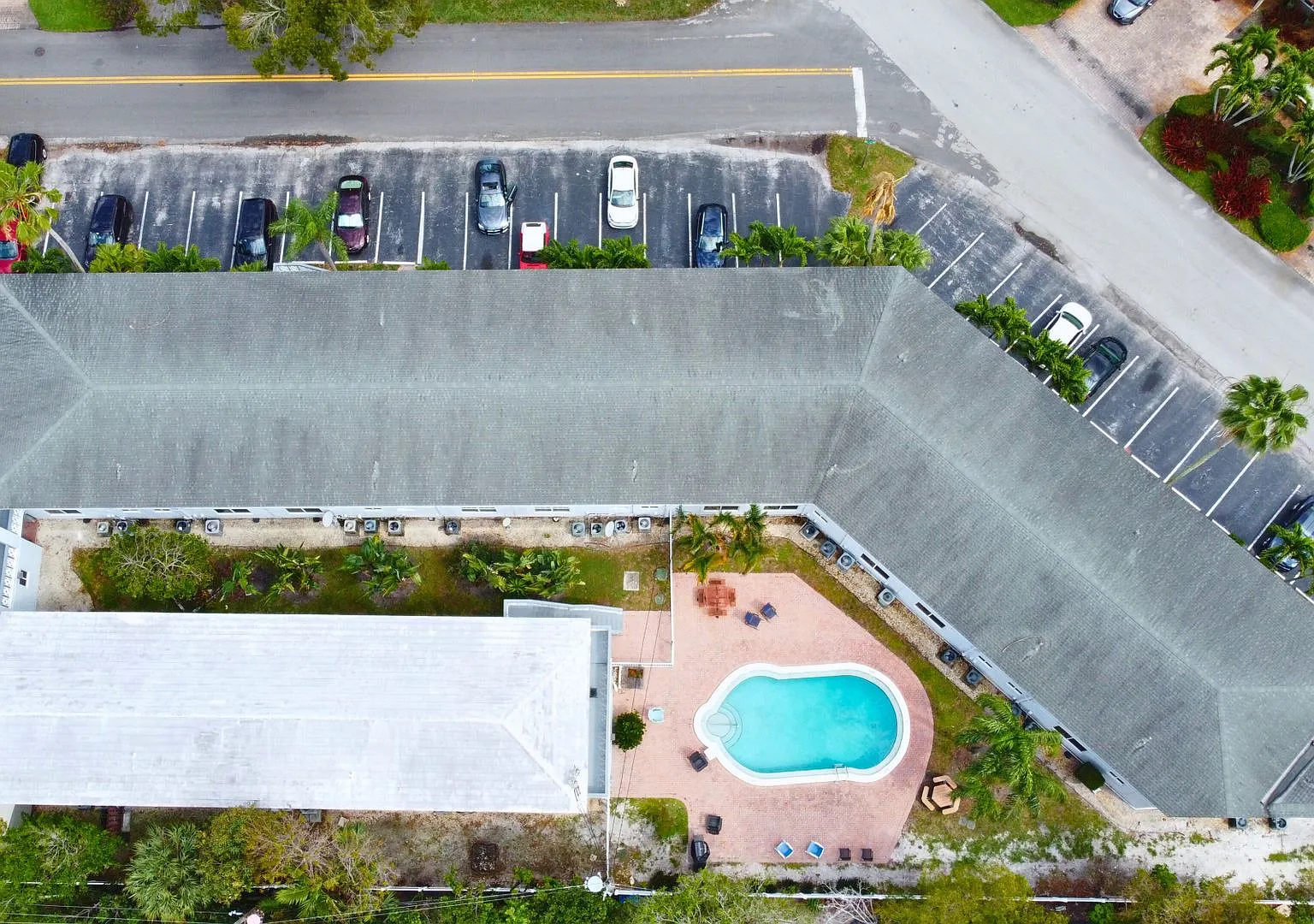 Chelsea Manor Apartments — Photo 1