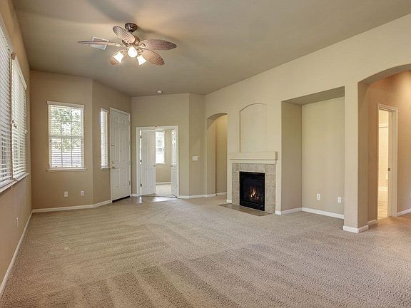 5th image of 3142 Olympic Way