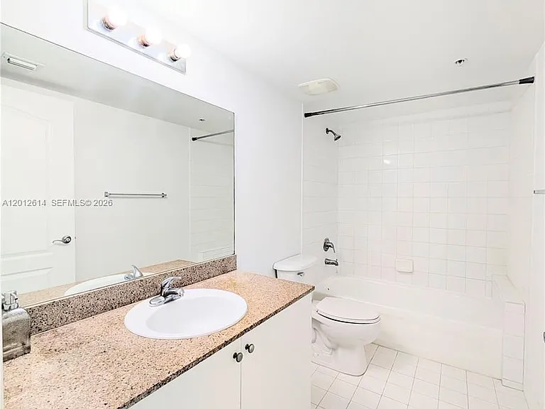 60 NW 37th Ave #1208 — Photo 10