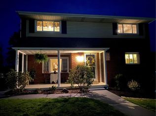 207 Highland Dr, Elizabeth, PA