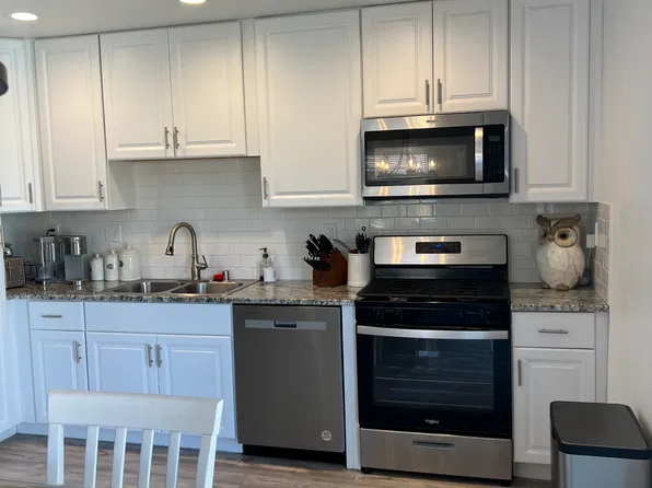 2619 W Avenue K6, Lancaster, CA 93536