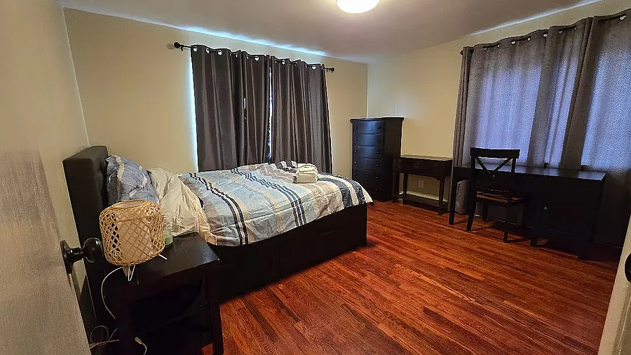 3 bed, 1200 sqft, $1,000 — Photo 2