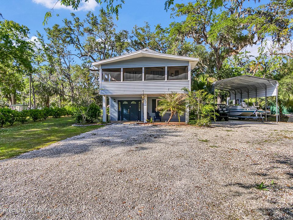 1st image of 5635 S Park Hill Way