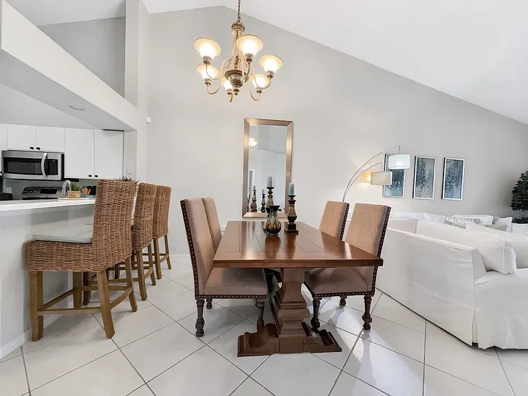 8175 Celeste Dr #1230 — Photo 17
