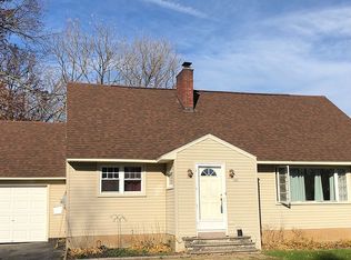 100 Palmer Dr, Fayetteville, NY 13066