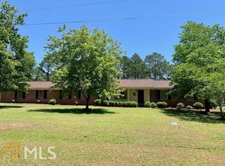 605 S College St, Metter, GA 30439